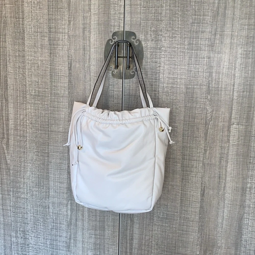 Victoria’s‎ Secret Drawstring Tote Bag